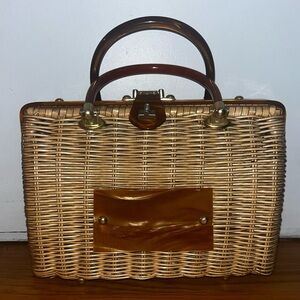 Basket style purse